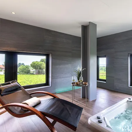 Guest house Feudo Antico 3*
